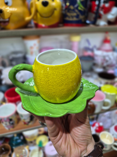 فنجان نعلبکی لیمو